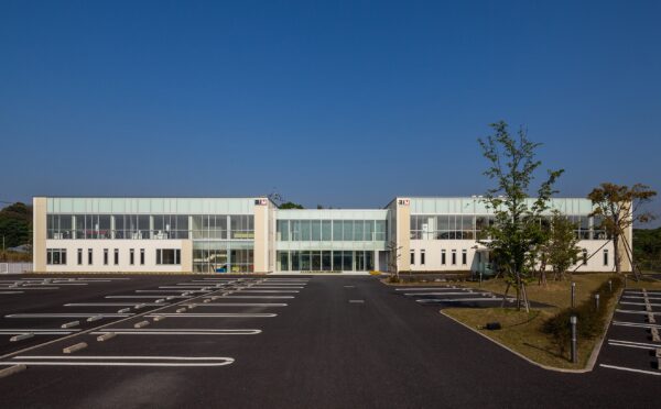 株式会社エイム