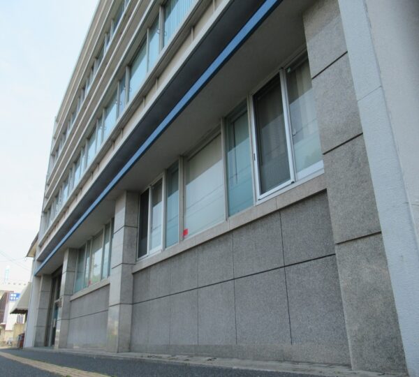 株式会社トクヤマ